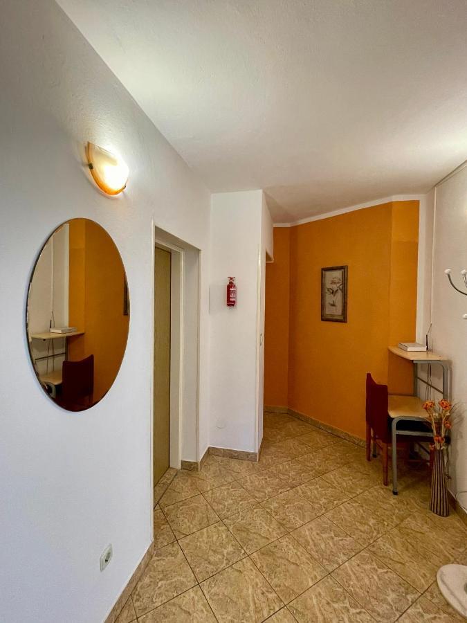 Apartments Sime Šibenik Exterior foto