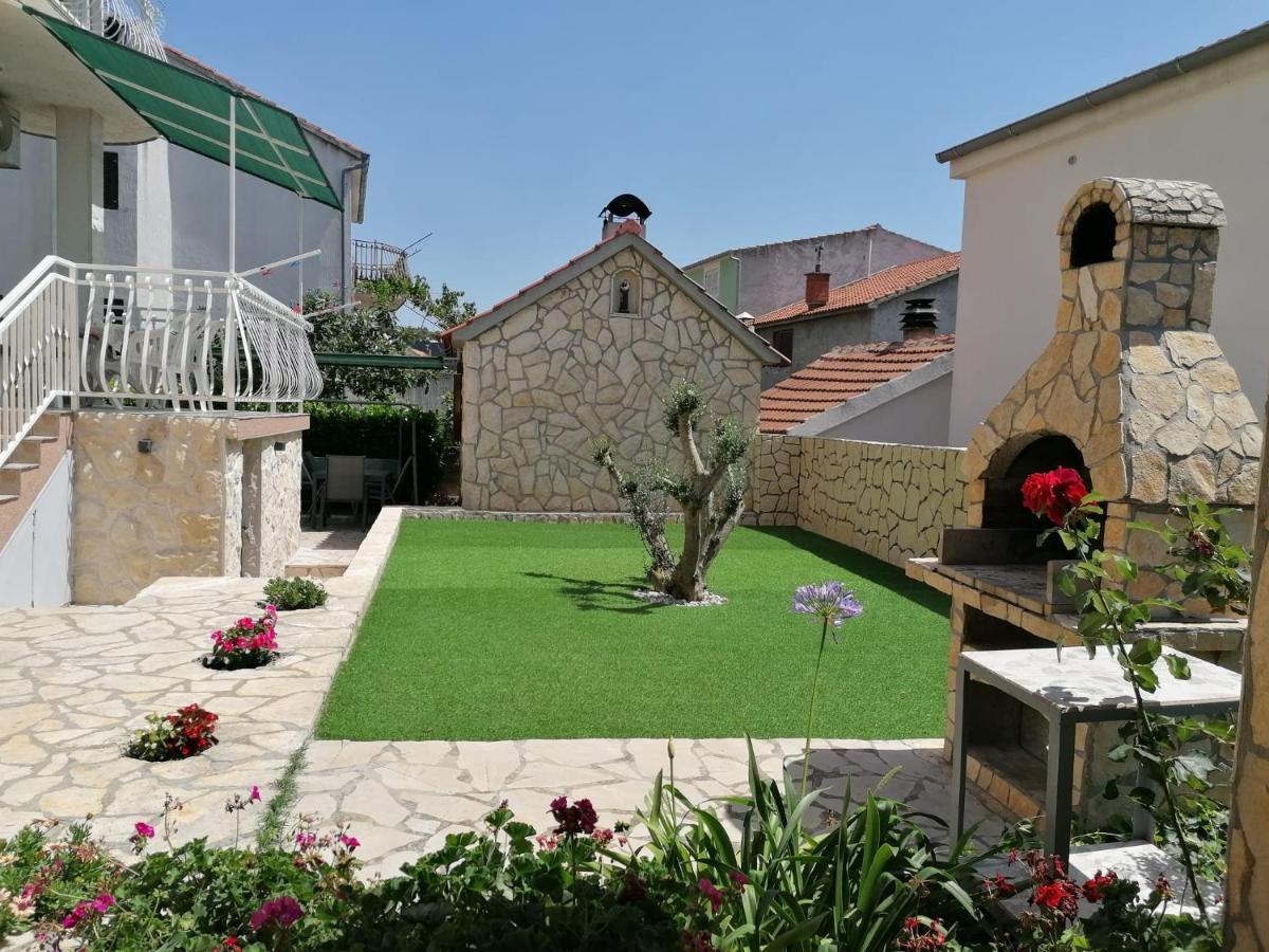 Apartments Sime Šibenik Exterior foto